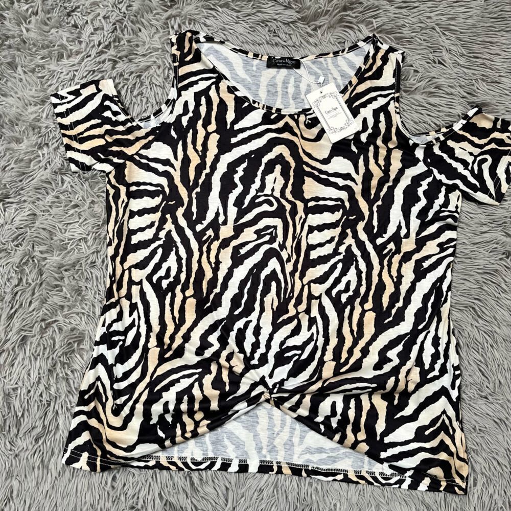 Couer de Vague Animal Print Twist Hem Cold Shoulder Top, Size XXL